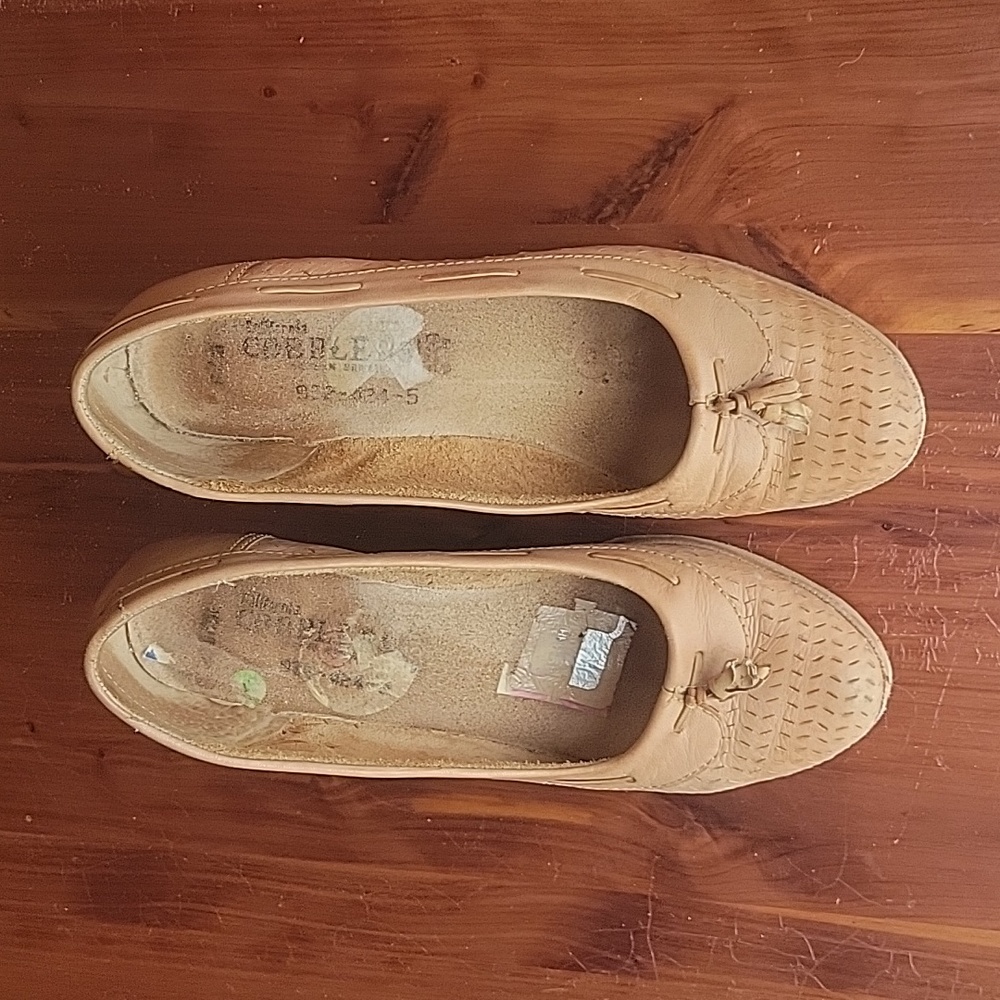 Vibtage California Cobblers leather wood block heels size 8